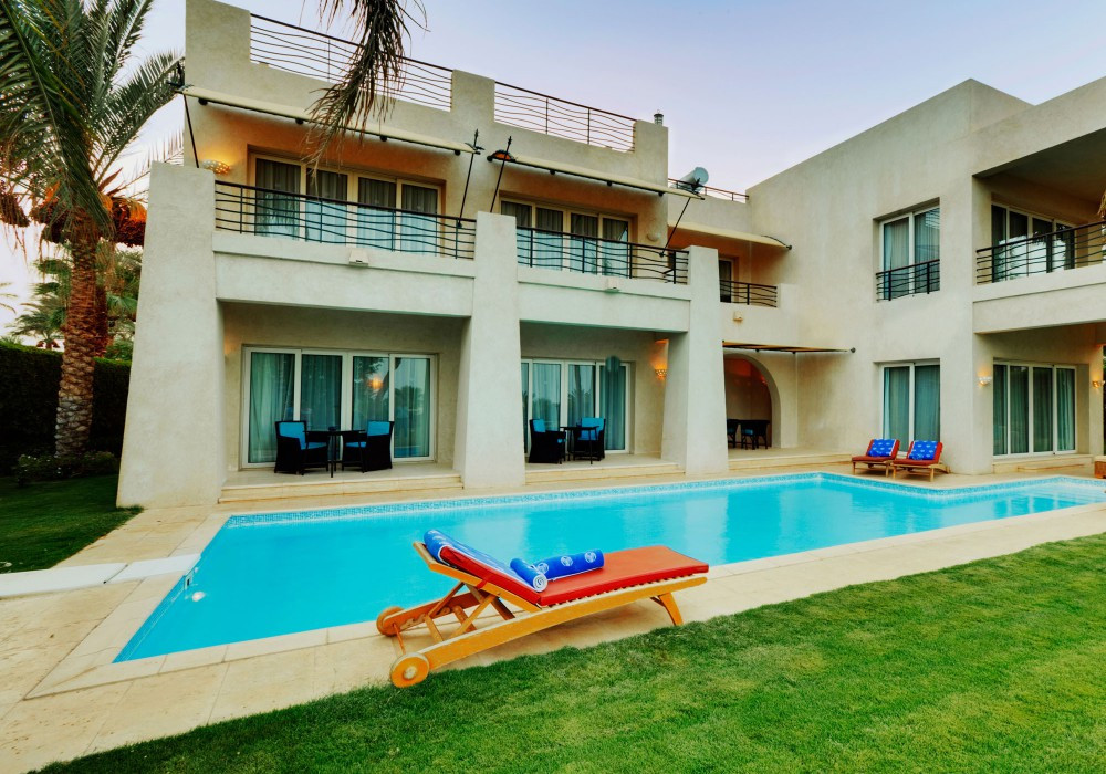GRAND ROTANA VILLAS