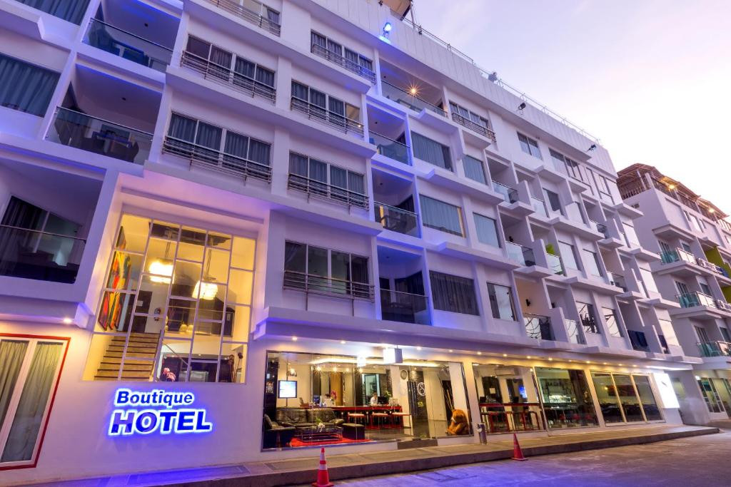 GRAND SUNSET HOTEL