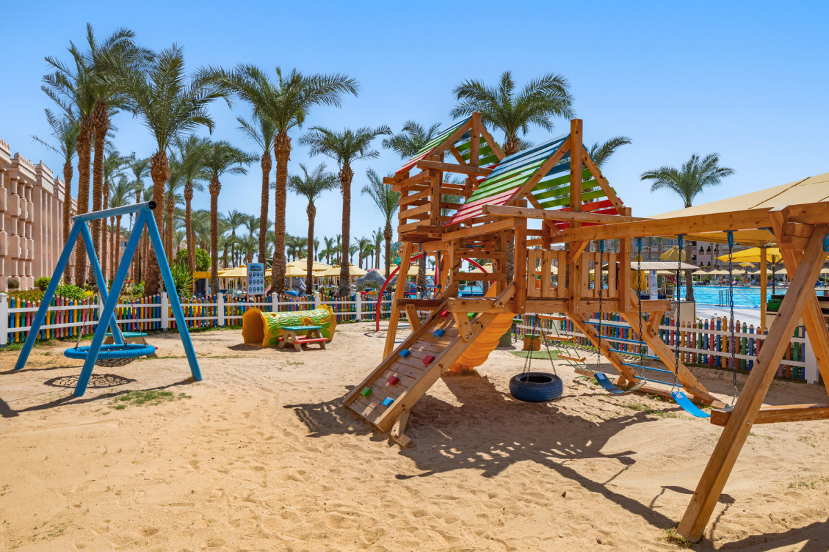 PICKALBATROS PALACE RESORT HURGHADA 5*