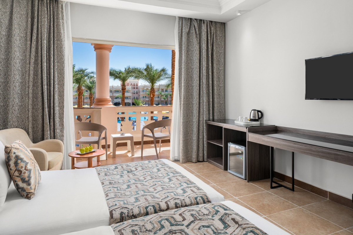 PICKALBATROS PALACE RESORT HURGHADA 5*