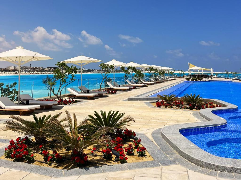 ADDRESS BEACH RESORT MARASSI 5*