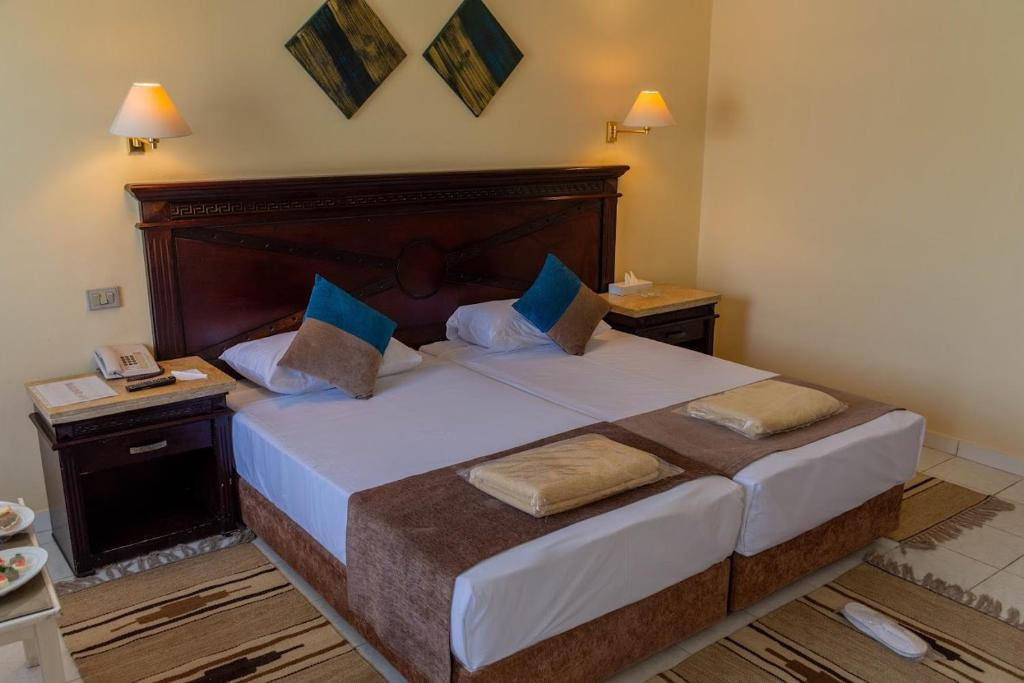 CATARACT RESORT 4*
