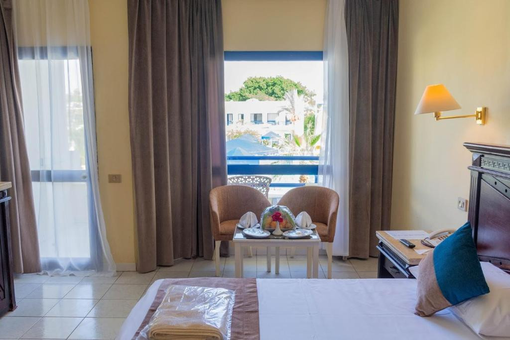 CATARACT RESORT 4*