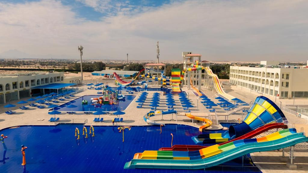 ALBATROS MAKADI RESORT 5*