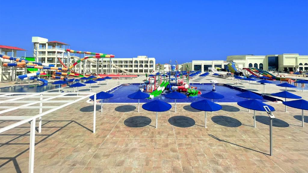 ALBATROS MAKADI RESORT 5*