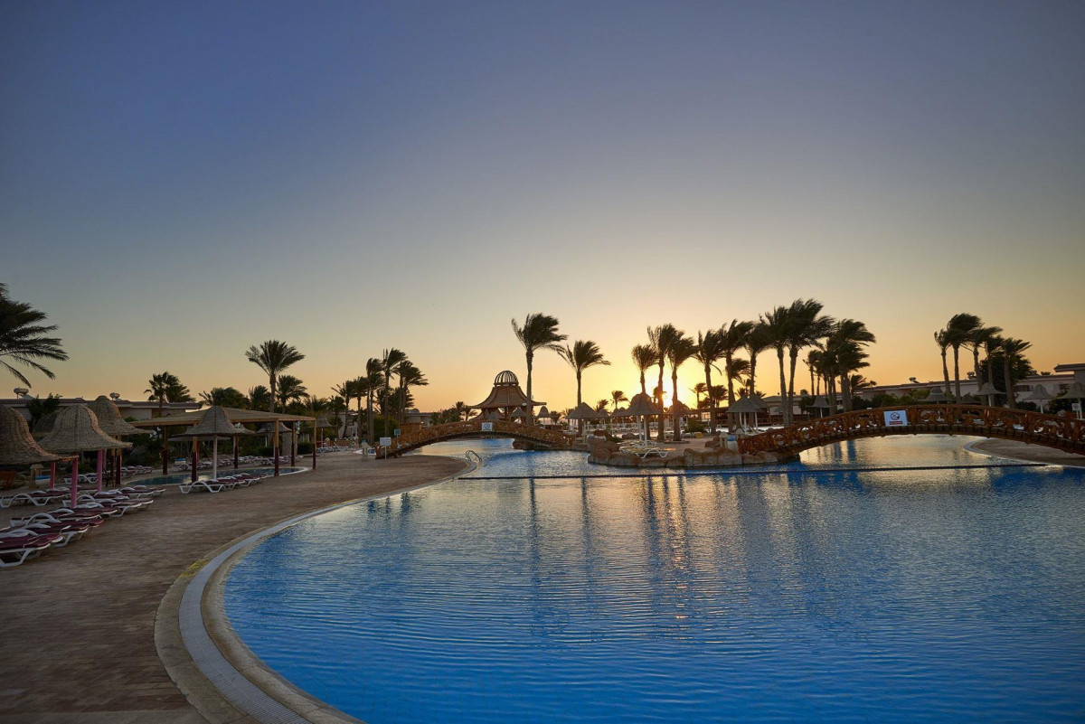 PARROTEL BEACH RESORT (EX. RADISSON BLU RESORT) 5*
