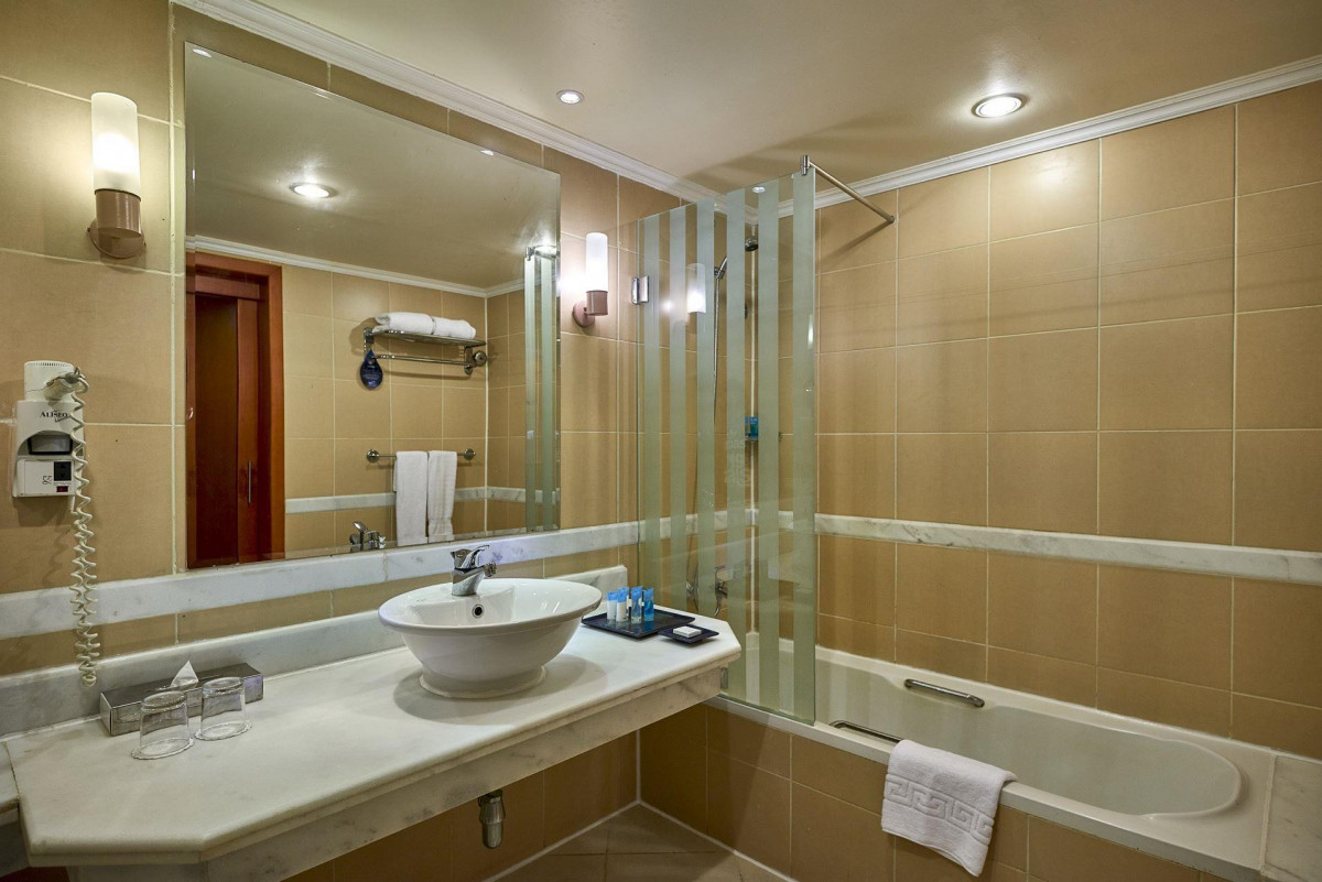 PARROTEL BEACH RESORT (EX. RADISSON BLU RESORT) 5*