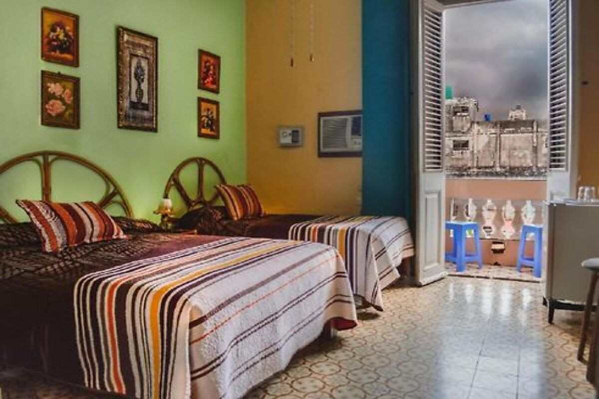 BALCONES CONSULADO 3*