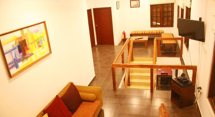 BAY BEACH HOTEL NILAVELI 3*