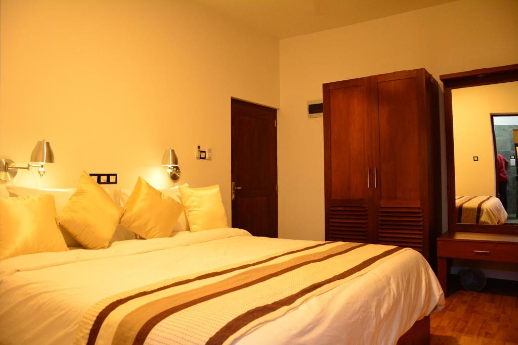 GLORIA GRAND 3*