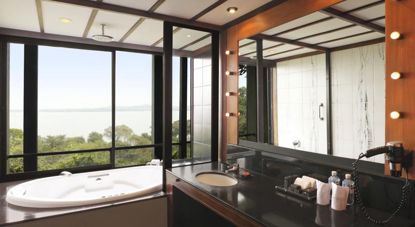 HERITANCE KANDALAMA 5*