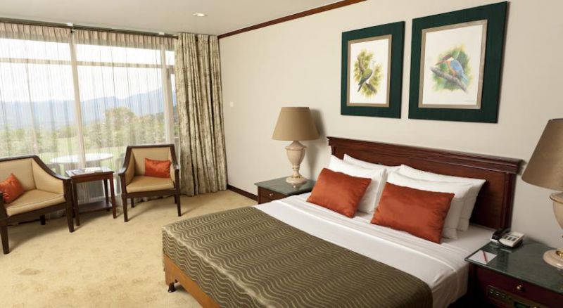 HUNAS FALLS BY AMAYA 5*