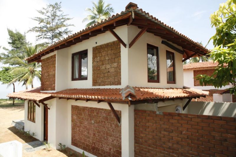 KOSGODA BEACH HOTEL 4*