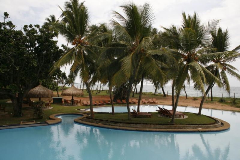 KOSGODA BEACH HOTEL 4*