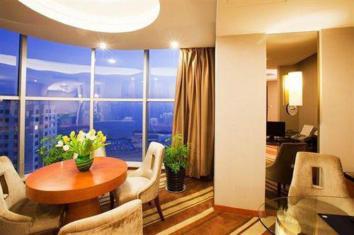 BAYSHORE HOTEL DALIAN 5*