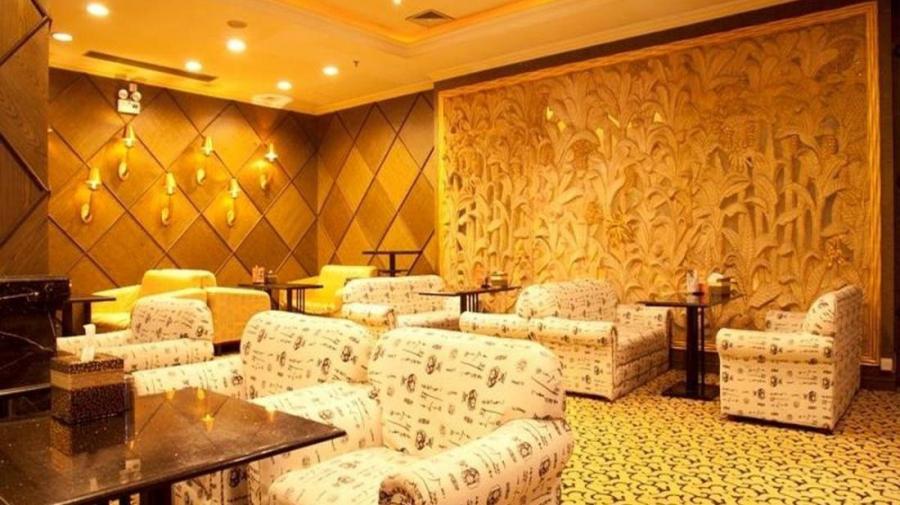 CITY VIEW HOTEL XUHUI 3*
