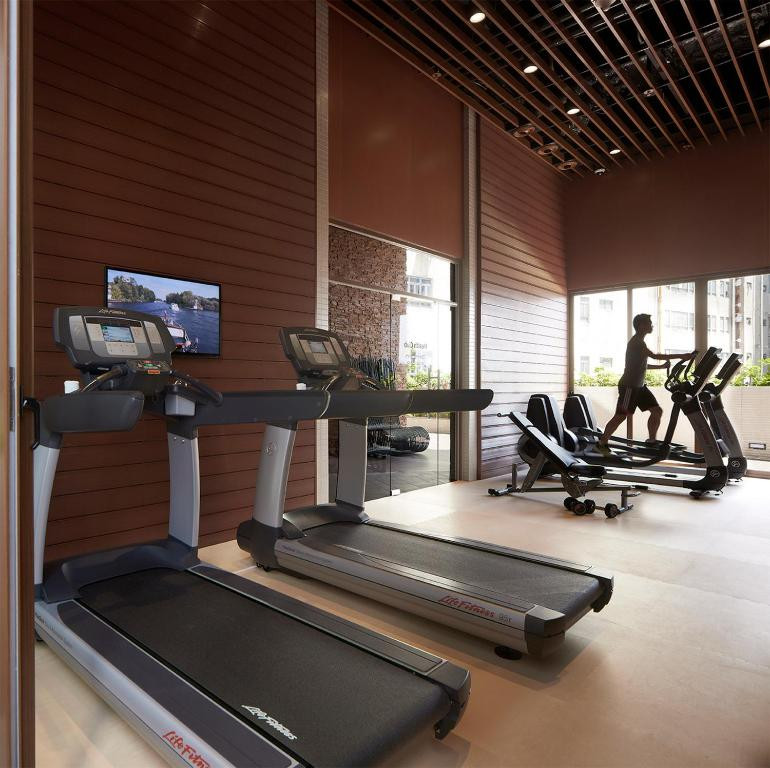 DORSETT KWUN TONG 4*