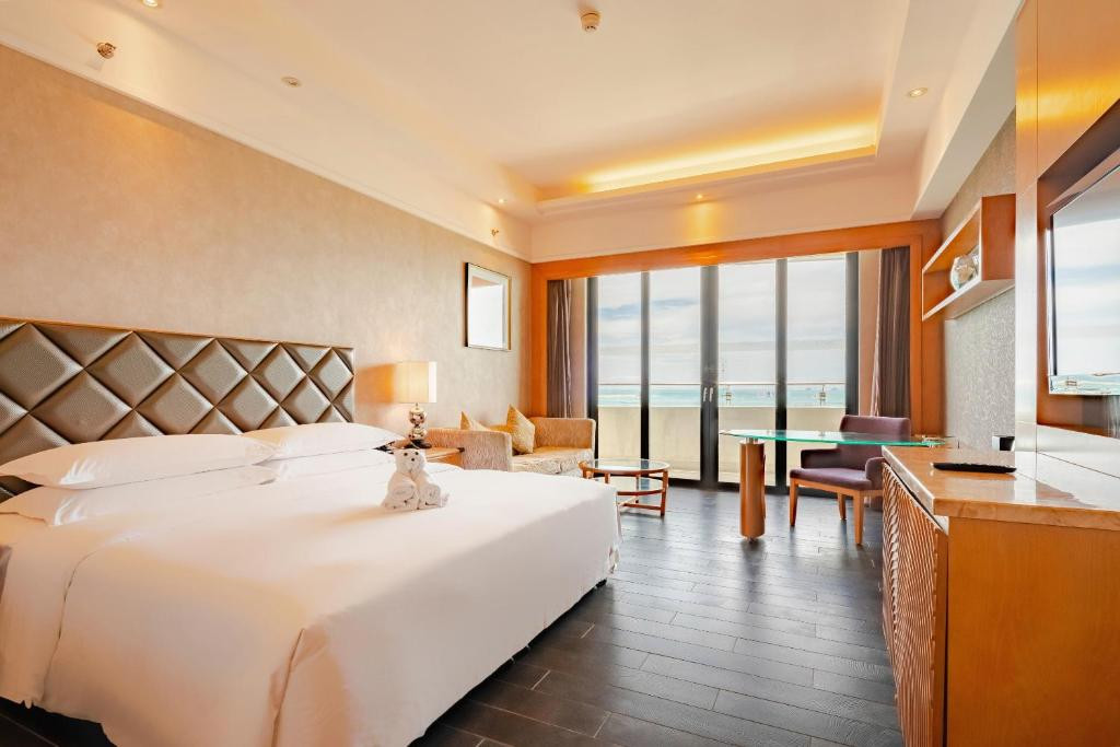 FOUR POINTS BY SHERATON HAINAN SANYA 5*