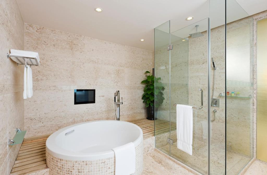 FOUR POINTS BY SHERATON HAINAN SANYA 5*