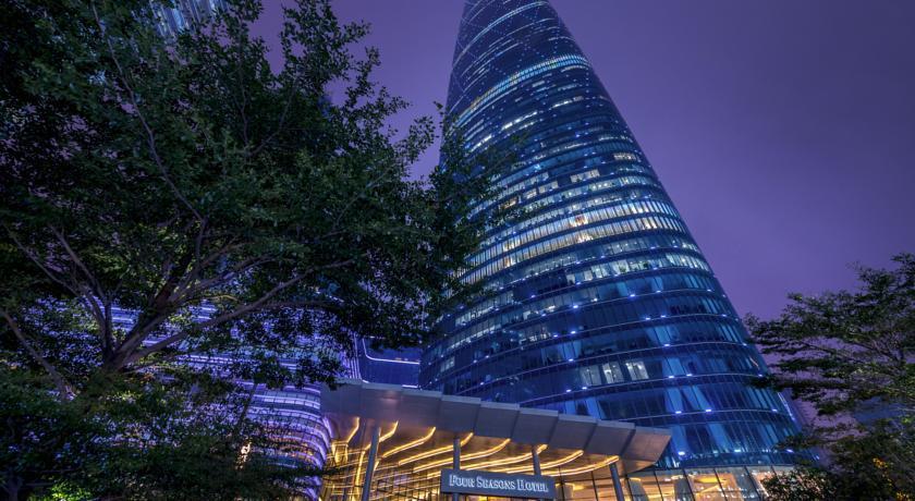 FOUR SEASONS HOTEL GUANGZHOU 5*