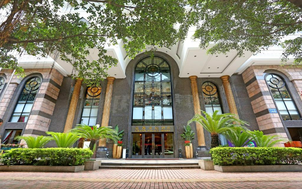 GRAND PALACE 4*