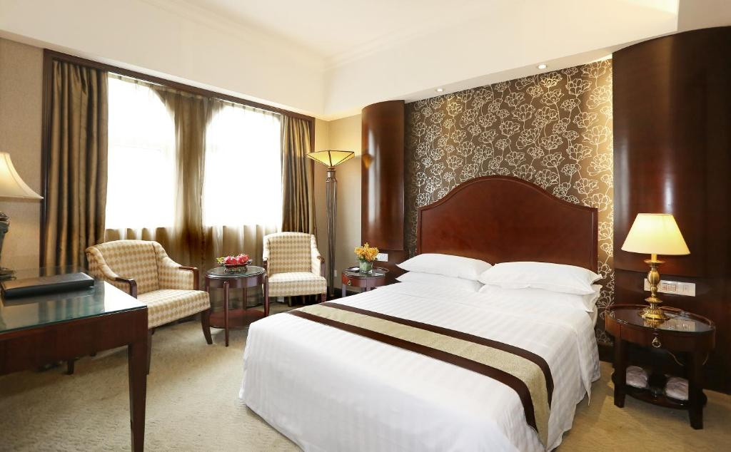 GRAND PALACE 4*