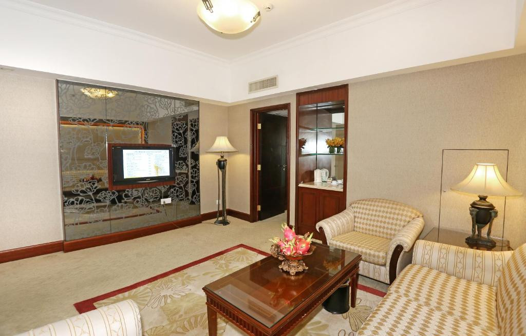 GRAND PALACE 4*