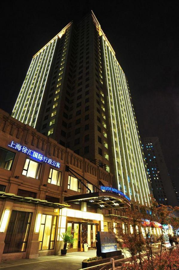 LEE GARDENS 5*