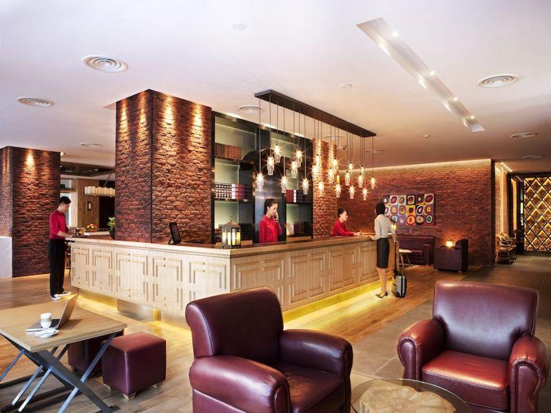PENTAHOTEL SHANGHAI 4*
