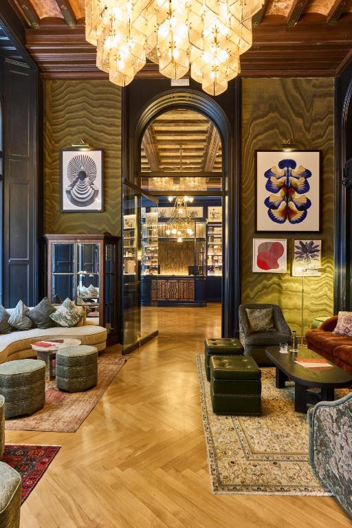 ESPANA HOTEL 4*