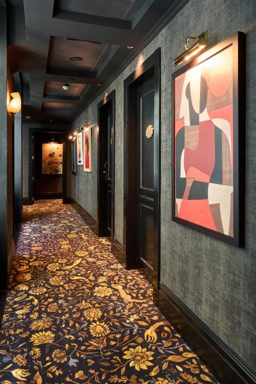 ESPANA HOTEL 4*