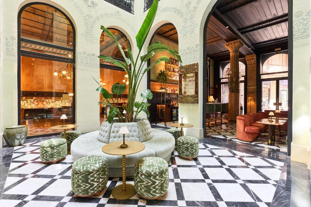 ESPANA HOTEL 4*