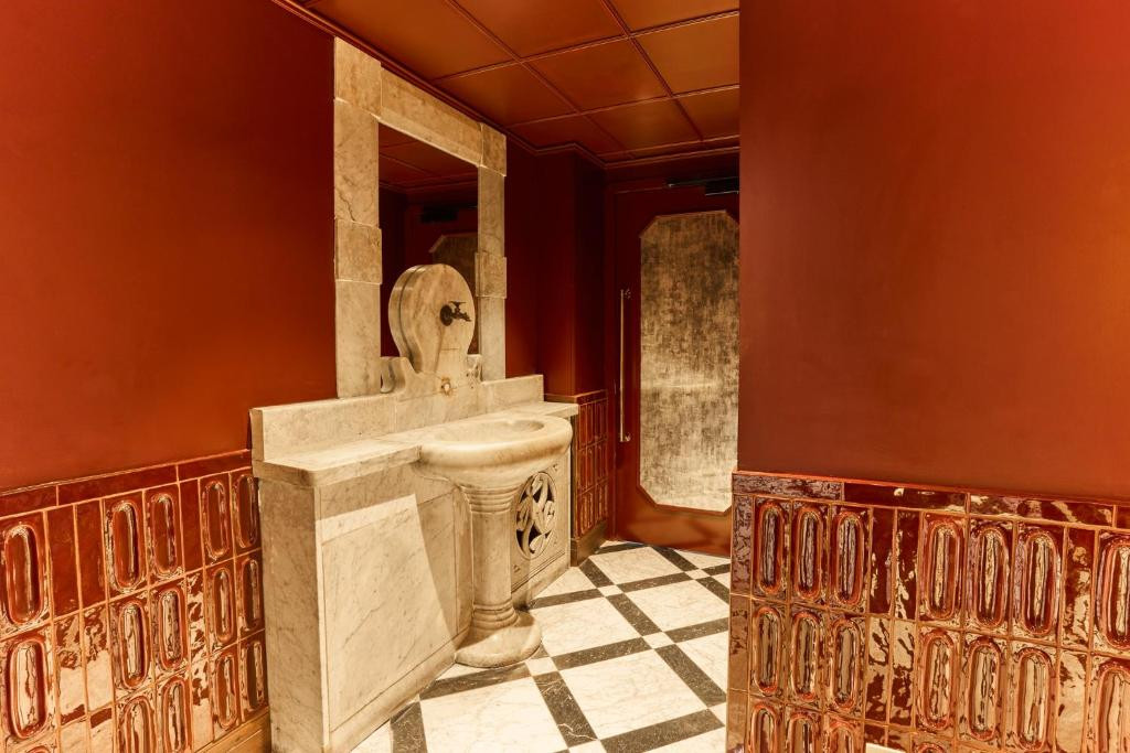 ESPANA HOTEL 4*