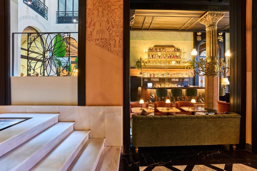 ESPANA HOTEL 4*