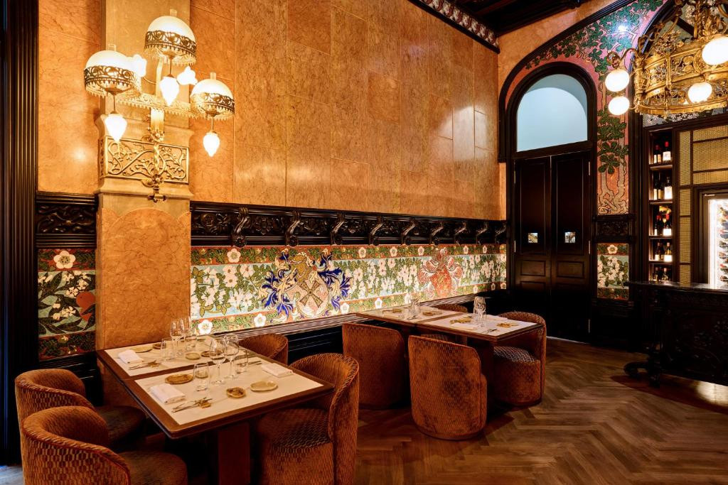 ESPANA HOTEL 4*