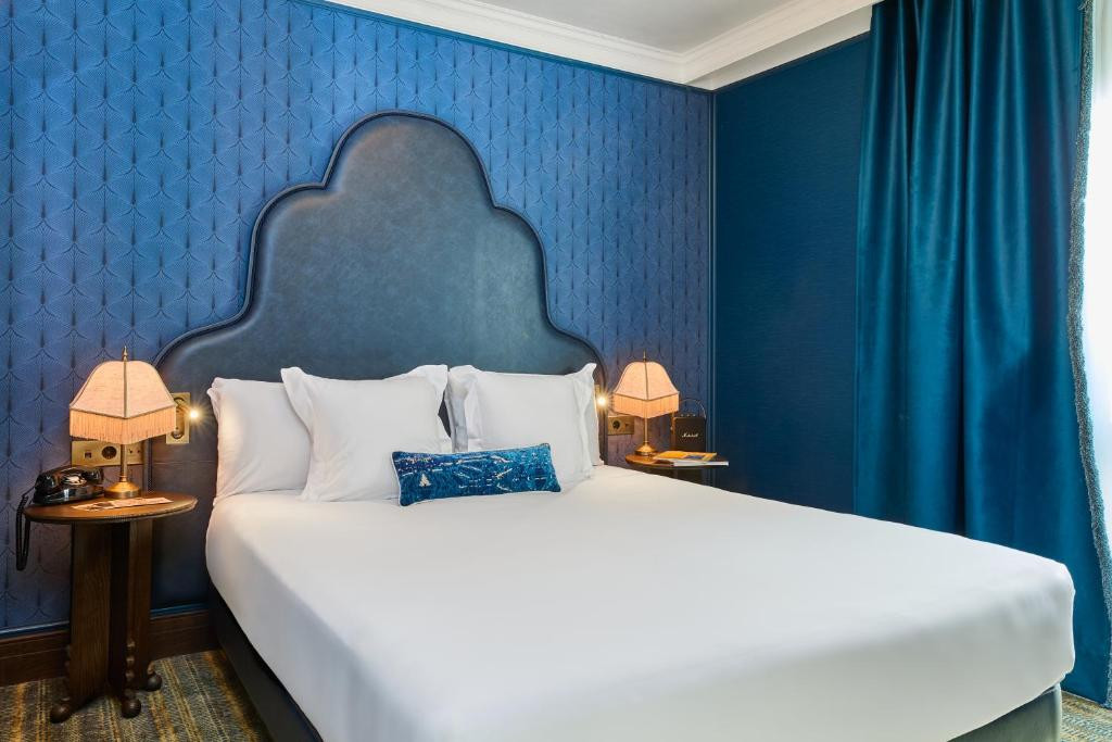 ESPANA HOTEL 4*