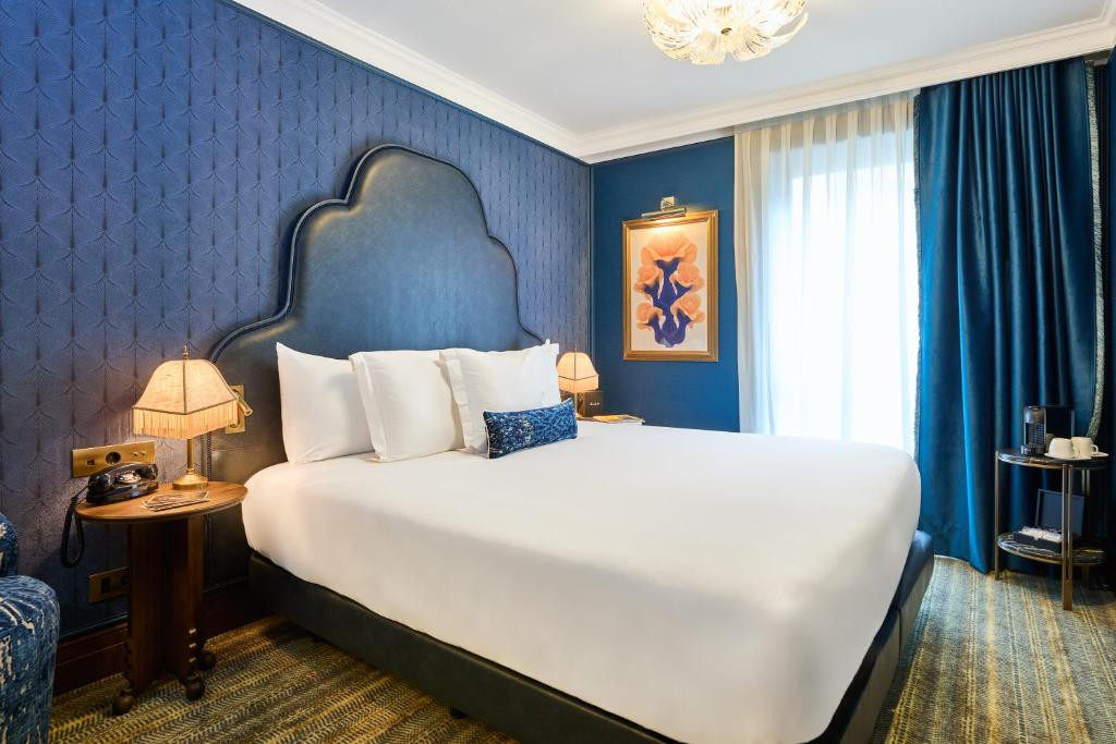 ESPANA HOTEL 4*