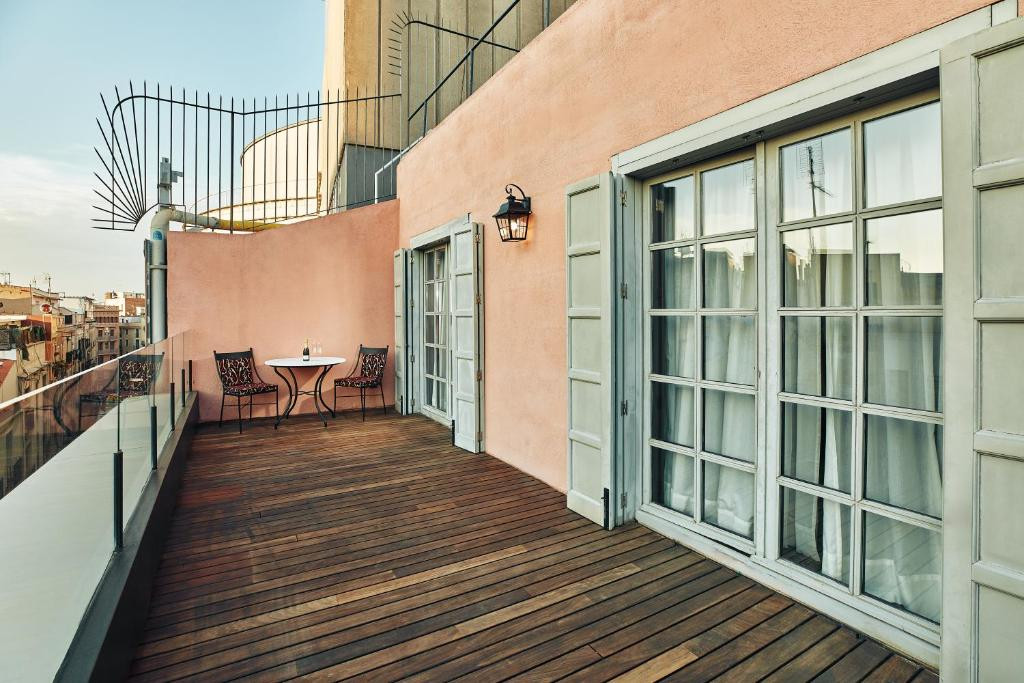 ESPANA HOTEL 4*