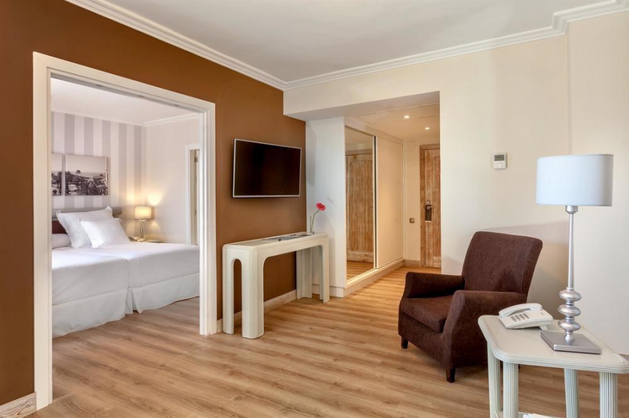 BARCELO ISLA CANELA 4*