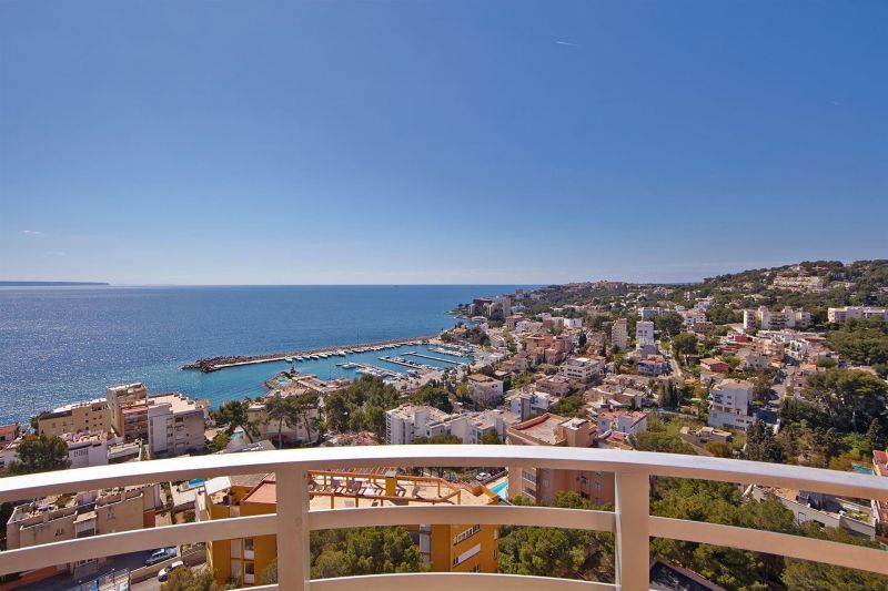 BLUE BAY 3*