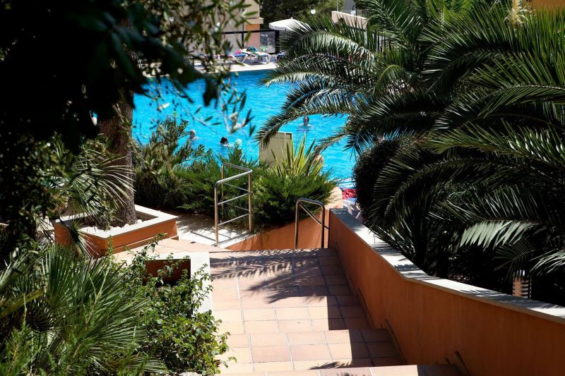 BLUE BAY 3*