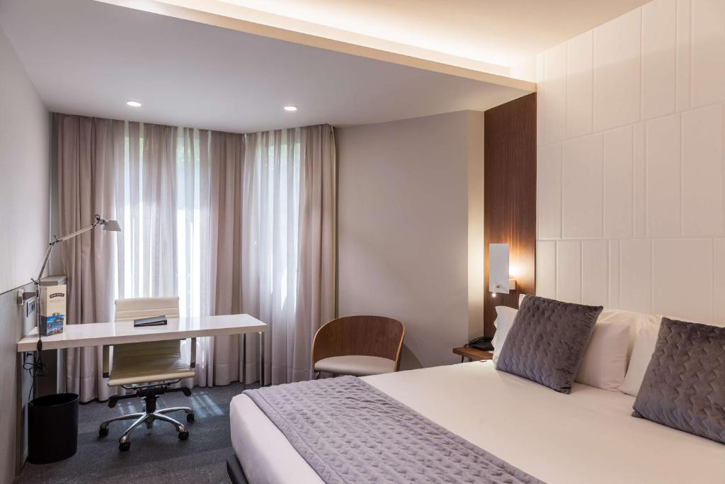 BW PREMIER HOTEL DANTE 4*