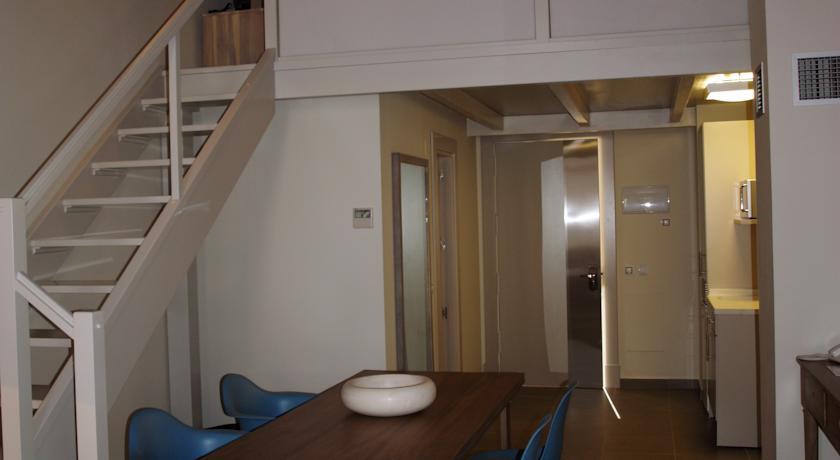ECO ALCALA SUITES 4*