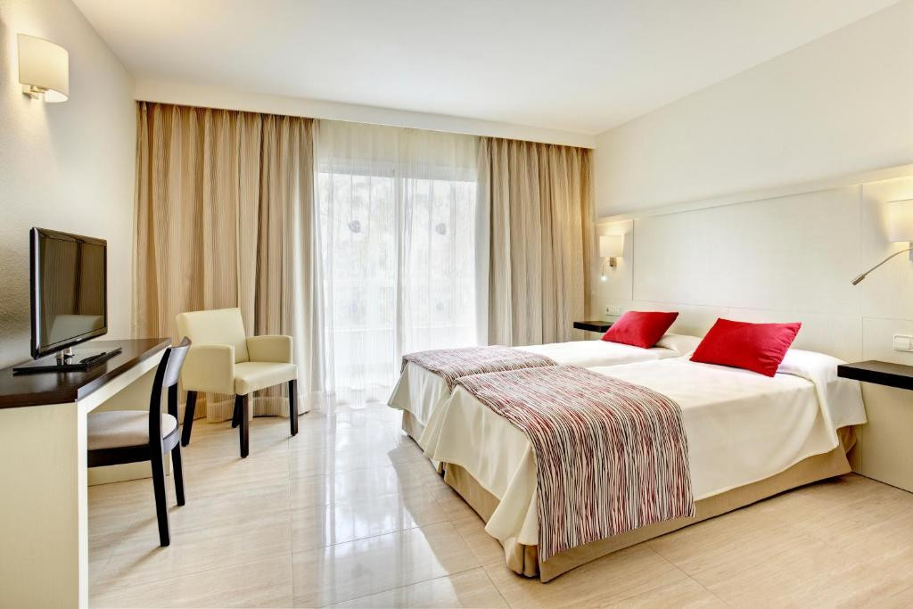 GRUPOTEL ALCUDIA SUITE 3*
