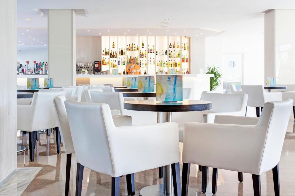 GRUPOTEL ALCUDIA SUITE 3*