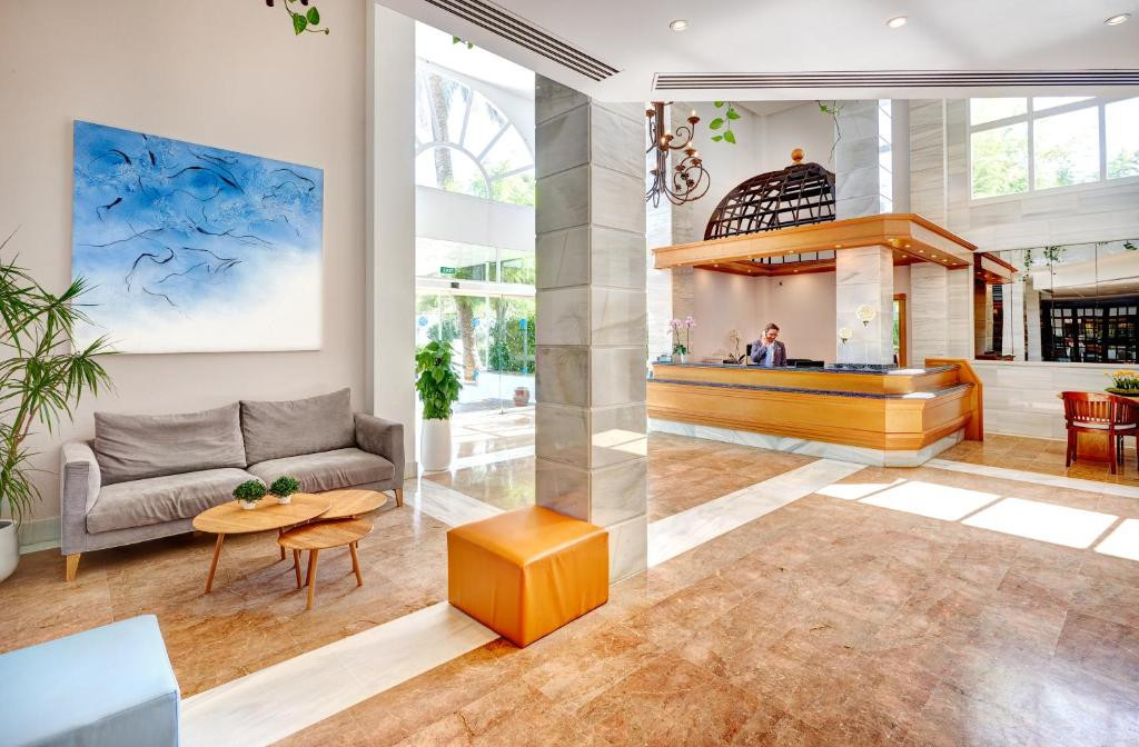 GRUPOTEL ALCUDIA SUITE 3*