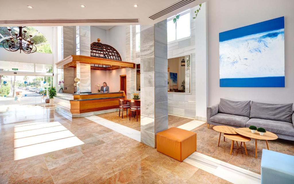 GRUPOTEL ALCUDIA SUITE 3*