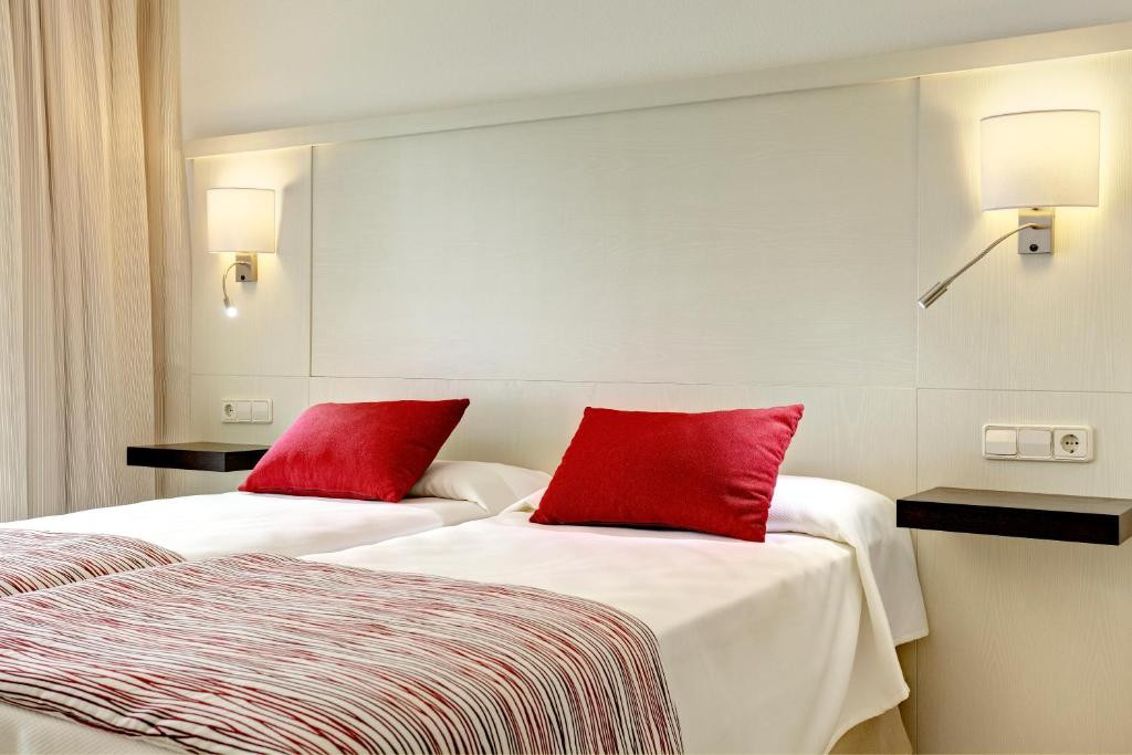 GRUPOTEL ALCUDIA SUITE 3*