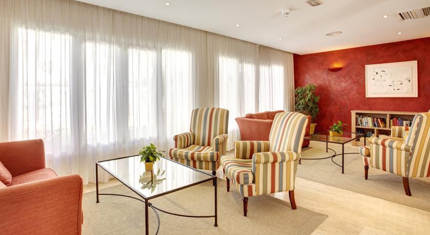 GRUPOTEL ALDEA CALA 4*