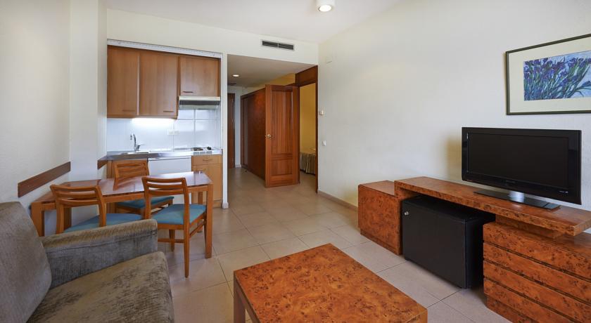 HESPERIA SANT JOAN SUITES 3*